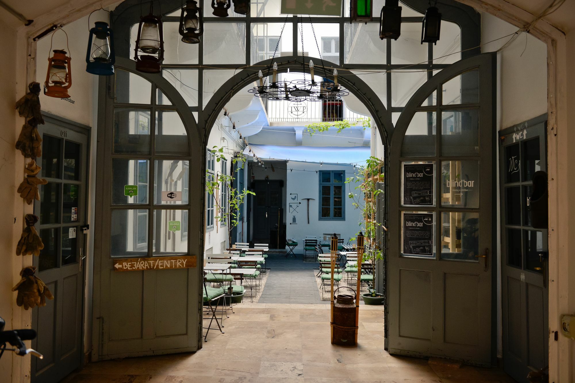 Lol Boutique Hostel City Center Βουδαπέστη Εξωτερικό φωτογραφία